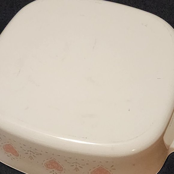 Vintage 2 Liter Forever Yours Hearts Casserole Dish - Picture 6 of 6